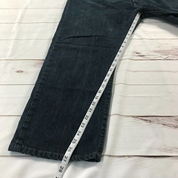 Levi Strauss & Co. Men's Straight Dark Washed Jeans W42/L32 - Picture 3 of 14